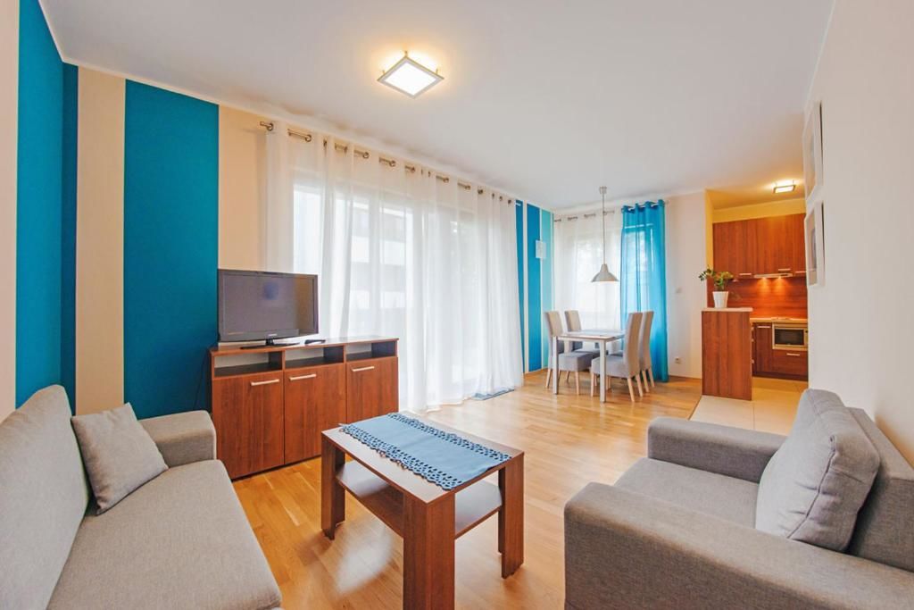 Апартаменты Apartamenty Sun & Snow Villa Cztery Pory Roku Ястшембя-Гура-101