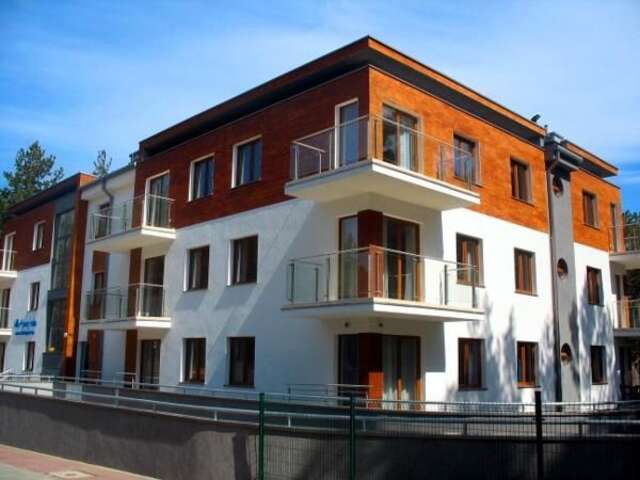 Апартаменты Apartamenty Sun & Snow Villa Cztery Pory Roku Ястшембя-Гура-45