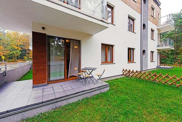 Апартаменты Apartamenty Sun & Snow Villa Cztery Pory Roku Ястшембя-Гура-63